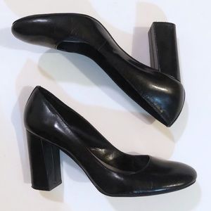 nine west black block heels